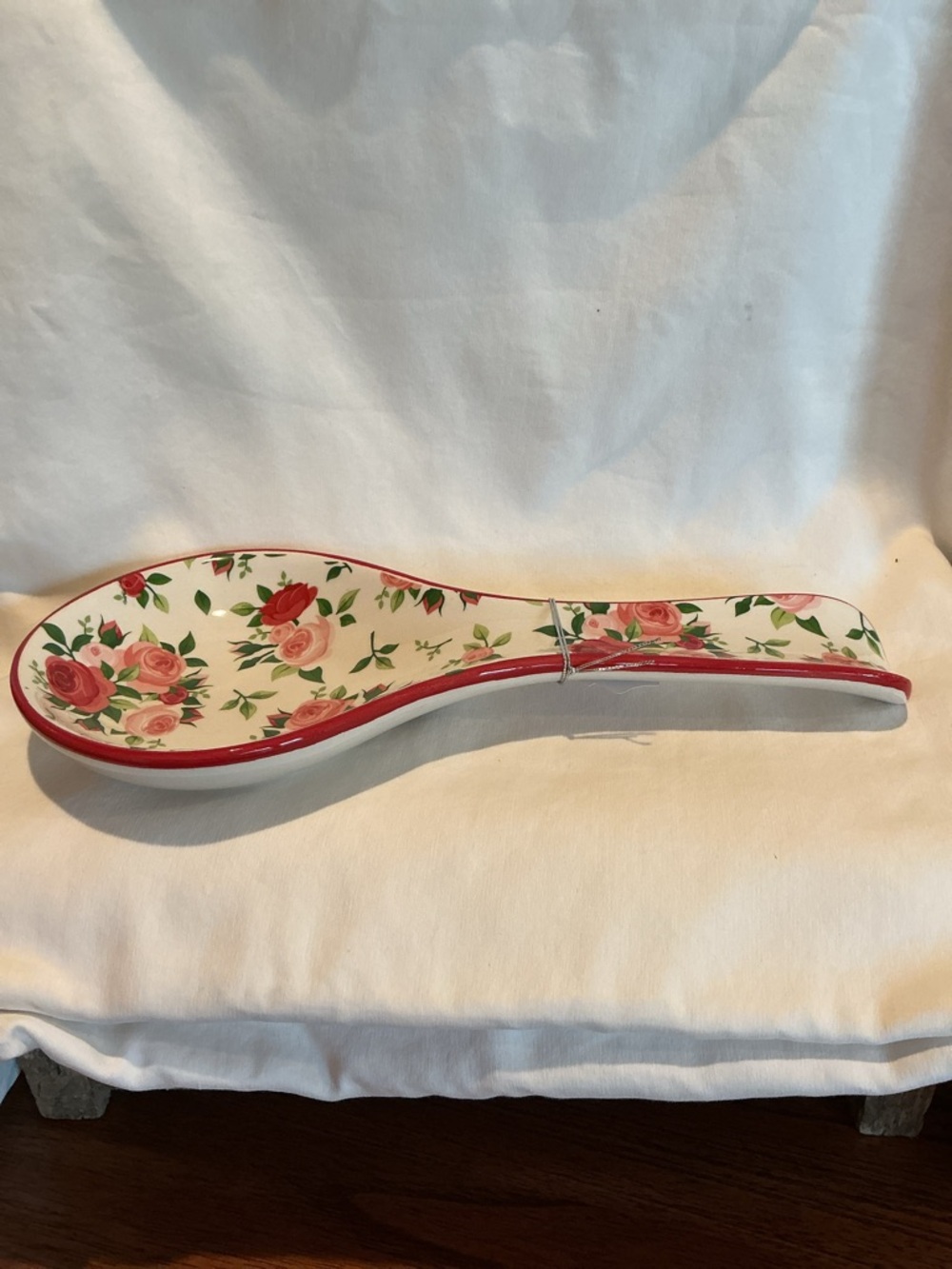 Red and Pink Roses Spoon Rest - Picture 4 of 5